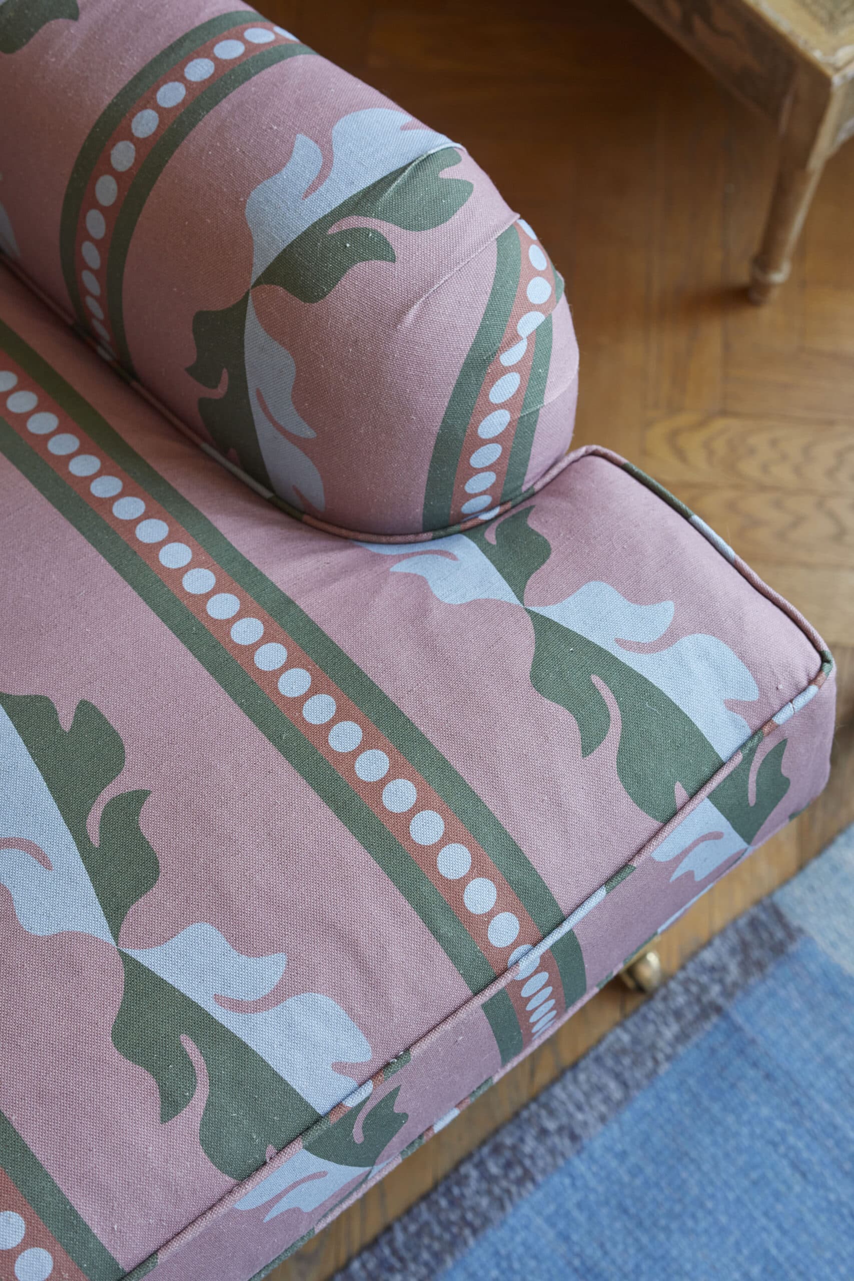 Duchesinna Fabric